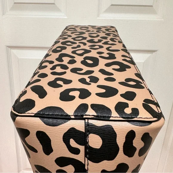 Kate Spade Coated Canvas Leopard Print Black Leather Trim Large Tote NWT - Picture 6 of 13